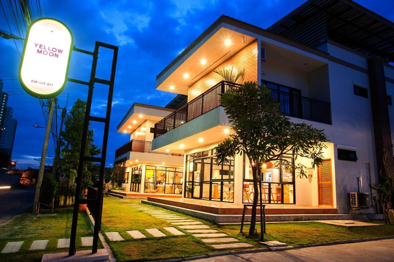 Yellow Moon Hotel Pattaya Eksteriør bilde