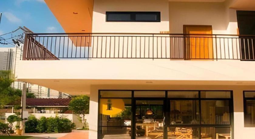 Yellow Moon Hotel Pattaya Eksteriør bilde